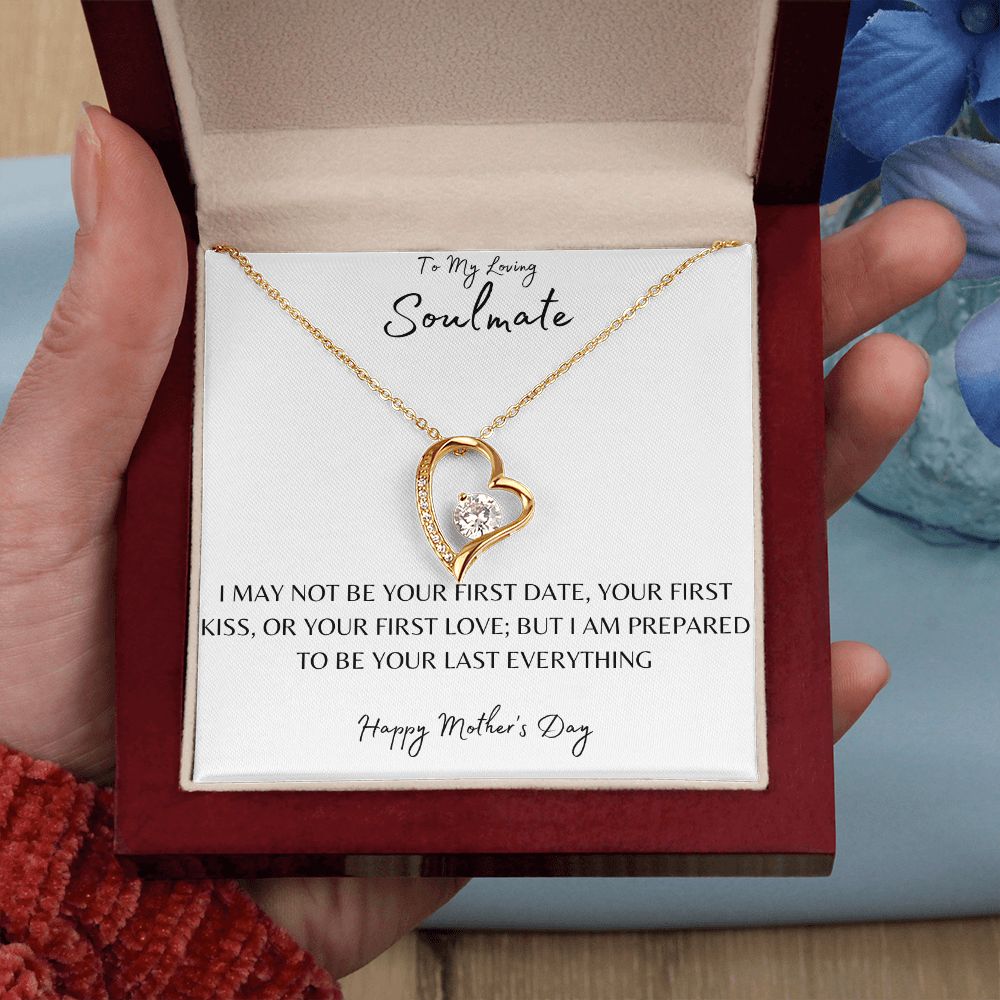 Forever Love Necklace - Happy Mother's Day Soulmate